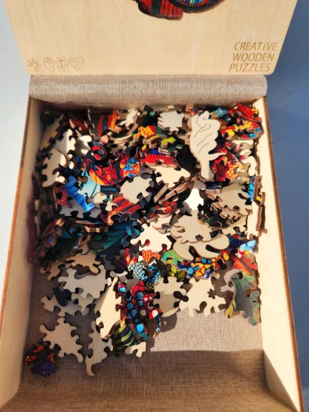 Wooden Puzzle Wood Jigsaw Puzzle Forest Chameleon laser cut wood pieces The puzz
